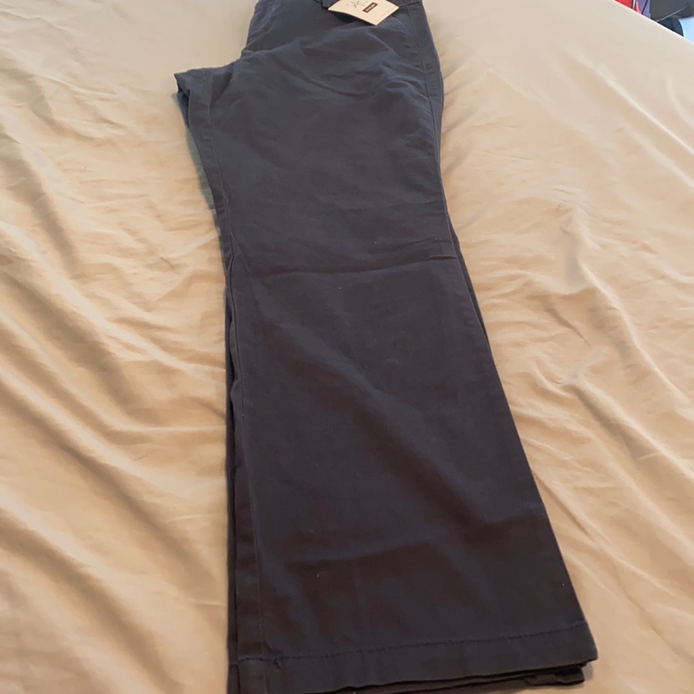 Brand New !!! Dockers